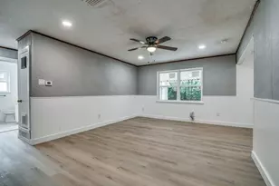 822 Milky Way, Garland, TX 75040 - Photo 6
