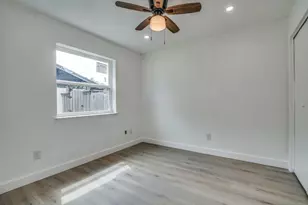 822 Milky Way, Garland, TX 75040 - Photo 16