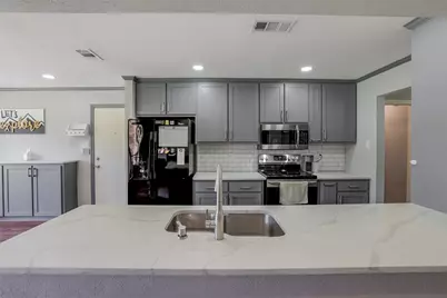 1034 Huntington Drive, Duncanville, TX 75137 - Photo 8