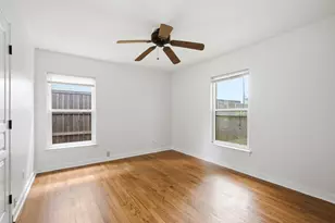 3884 Van Ness Ln, Dallas, TX 75220 - Photo 20