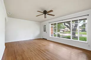 3884 Van Ness Ln, Dallas, TX 75220 - Photo 10