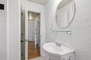 3884 Van Ness Ln, Dallas, TX 75220 - Photo 22