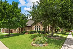 7901 Bentley Dr, North Richland Hills, TX 76182 - Photo 1