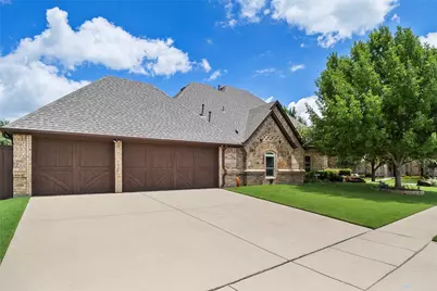 7901 Bentley Drive, North Richland Hills, TX 76182 - Photo 38