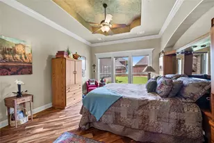 7901 Bentley Dr, North Richland Hills, TX 76182 - Photo 18