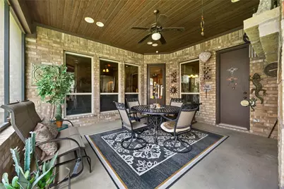 7901 Bentley Drive, North Richland Hills, TX 76182 - Photo 34