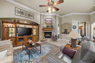 7901 Bentley Drive, North Richland Hills, TX 76182 - Photo 16