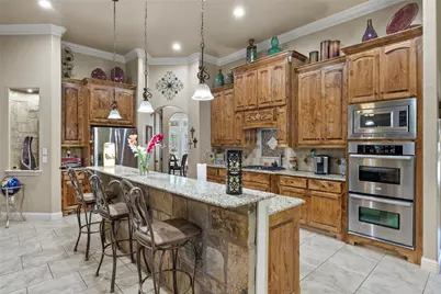 7901 Bentley Drive, North Richland Hills, TX 76182 - Photo 12