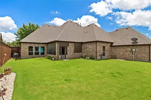 7901 Bentley Dr, North Richland Hills, TX 76182 - Photo 36