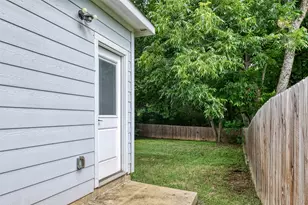 2763 Prosperity Ave, Dallas, TX 75216 - Photo 32