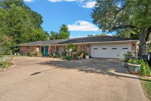 204 Oakland Pl, Marlin, TX 76661 - Photo 2