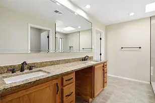 1905 Wedgewood Dr, Grand Prairie, TX 75050 - Photo 16