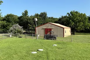 3084 Hagerman Rd, Pottsboro, TX 75076 - Photo 18