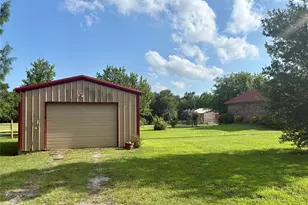 3084 Hagerman Rd, Pottsboro, TX 75076 - Photo 10