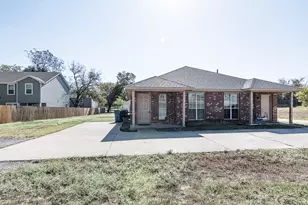 518 Hwy 11, Tom Bean, TX 75489 - Photo 1