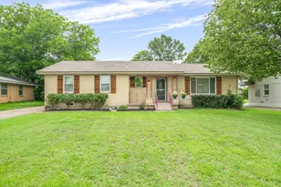 913 Pinson Rd, Forney, TX 75126 - Photo 1