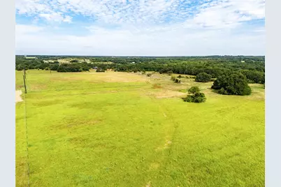 390 County Rd 1475 Road, Chico, TX 76431 - Photo 10
