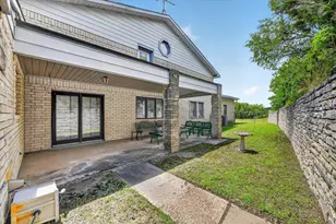 108 Lake Cir Ct, Weatherford, TX 76087 - Photo 14