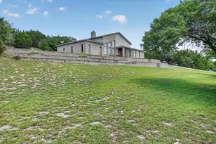 108 Lake Cir Ct, Weatherford, TX 76087 - Photo 4