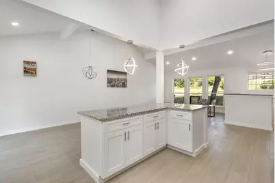 707 W Red Bird Lane, Dallas, TX 75232 - Photo 22