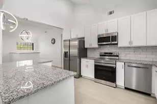 707 W Red Bird Ln, Dallas, TX 75232 - Photo 10