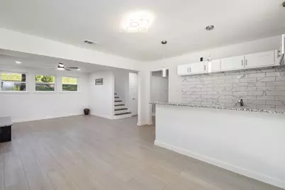 707 W Red Bird Lane, Dallas, TX 75232 - Photo 20
