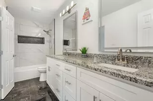 707 W Red Bird Ln, Dallas, TX 75232 - Photo 14