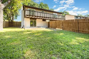 707 W Red Bird Ln, Dallas, TX 75232 - Photo 24