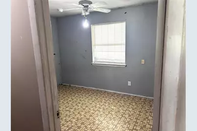 726 Holliday Lane, Duncanville, TX 75116 - Photo 14
