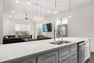 3102 Pavonia Dr, Dallas, TX 75204 - Photo 6