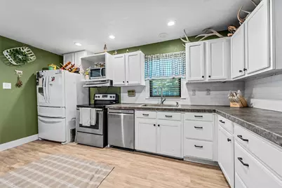 704 S Marable Street, West, TX 76691 - Photo 8