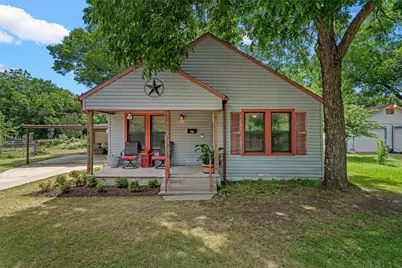 704 S Marable Street, West, TX 76691 - Photo 1