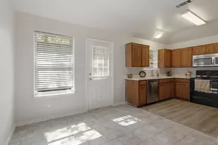 6317 Rockhaven Dr, Fort Worth, TX 76179 - Photo 10
