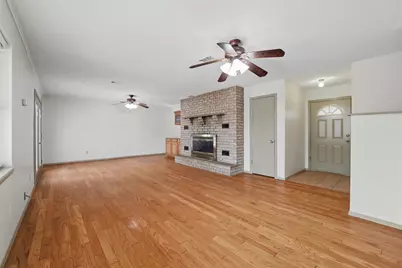 1801 Tyler Avenue, Euless, TX 76040 - Photo 14