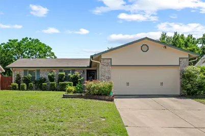 1801 Tyler Avenue, Euless, TX 76040 - Photo 1