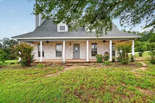 4697 Holbrook Rd, Springtown, TX 76082 - Photo 2
