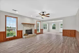 4697 Holbrook Rd, Springtown, TX 76082 - Photo 34