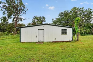 4697 Holbrook Rd, Springtown, TX 76082 - Photo 30