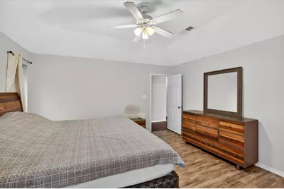 2128 Turf Club Drive, Arlington, TX 76017 - Photo 12