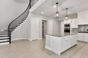 584 Meandering Ln, Frisco, TX 75033 - Photo 8
