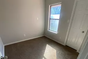 220 Joshua Blvd, Joshua, TX 76058 - Photo 6