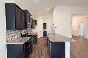 929 Dove Cv, Argyle, TX 76226 - Photo 2