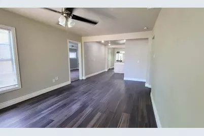 4205 5th Avenue, Fort Worth, TX 76115 - Photo 2