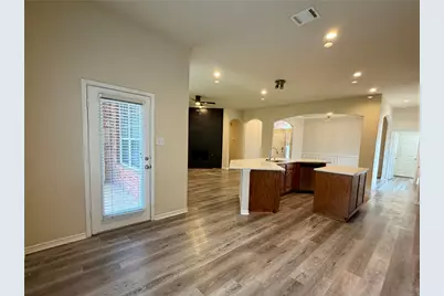 8301 Blacktail Trail, McKinney, TX 75070 - Photo 6