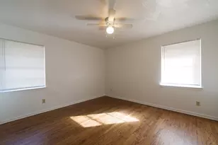 9111 Fairhaven Ln, Dallas, TX 75227 - Photo 10
