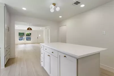 3324 Ryan Avenue, Fort Worth, TX 76110 - Photo 6