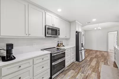 490 Spruce Drive, Highland Village, TX 75077 - Photo 14