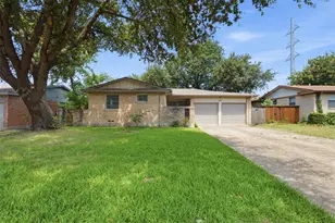 1403 Provincetown Ln, Richardson, TX 75080 - Photo 4