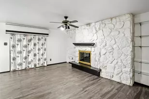 1719 E Grauwyler Rd, Irving, TX 75061 - Photo 4