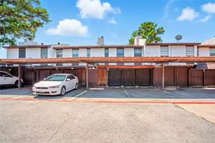 1719 E Grauwyler Rd, Irving, TX 75061 - Photo 32